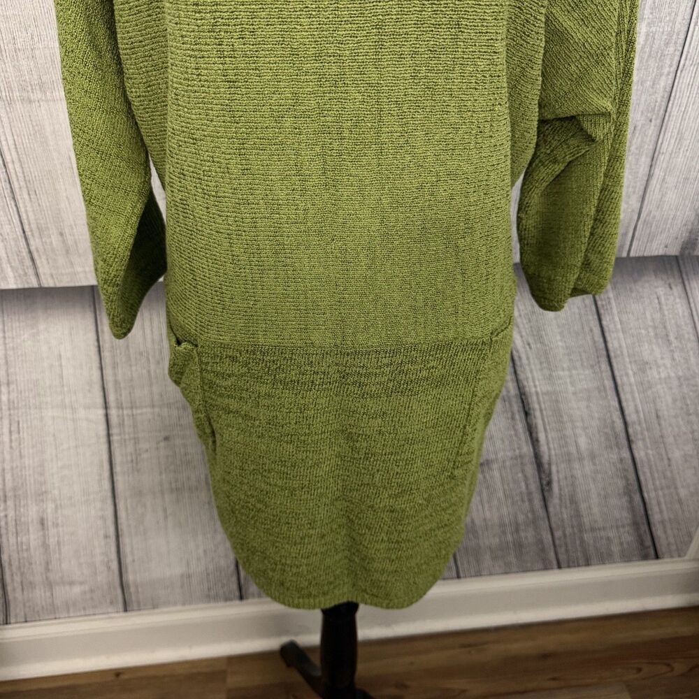 Soft Surroundings Women's L / XL Green 3/4 Sleeve Sweater w/ Pockets - Picture 3 of 7